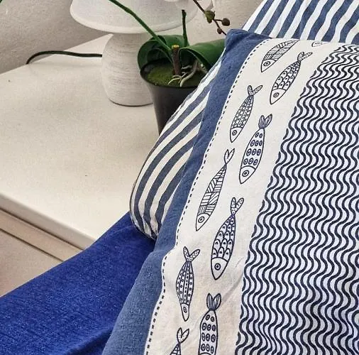 S&m House * 马达莱纳